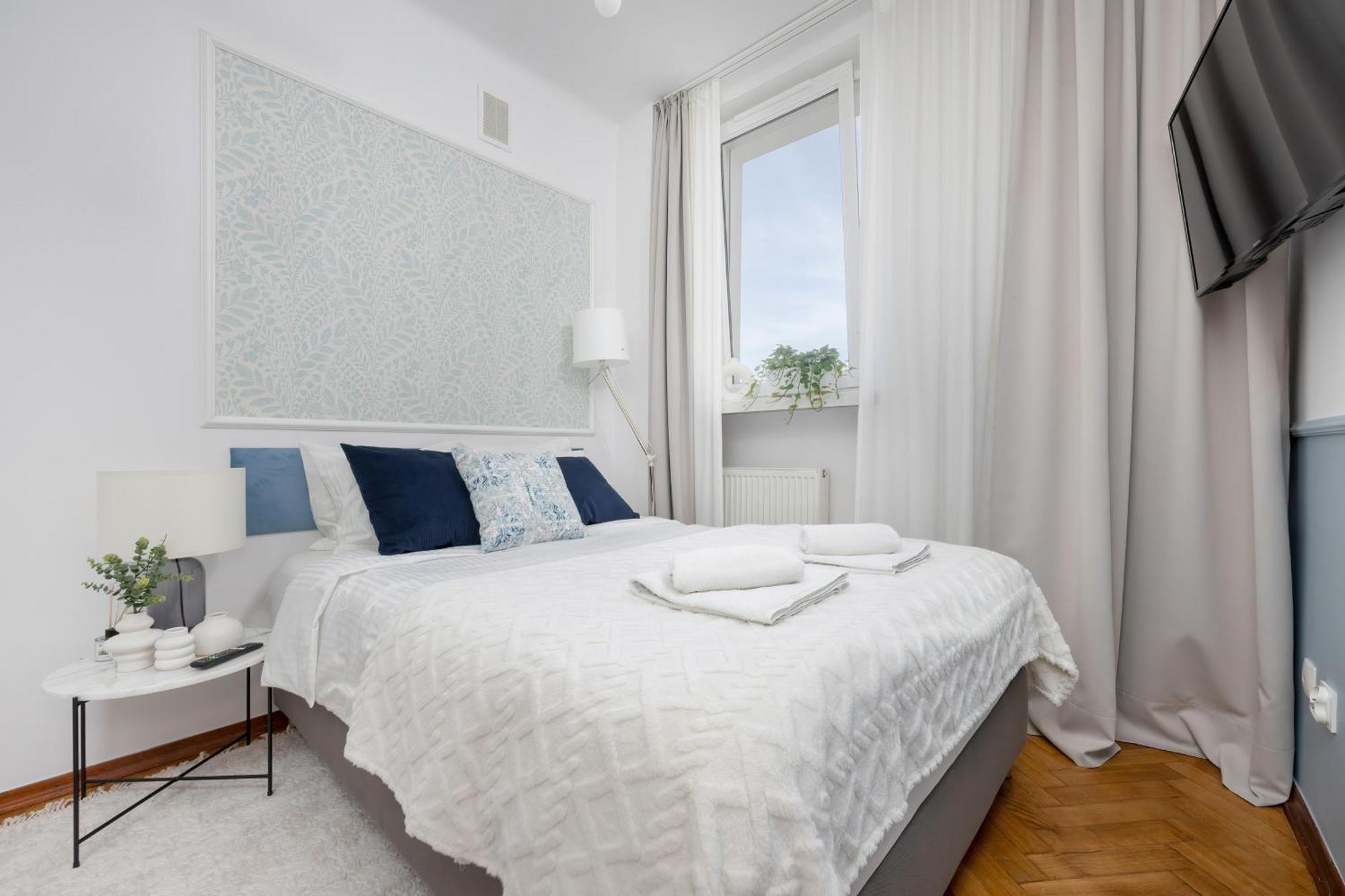 J&W Apartments Studio Solidarnosci Варшава Екстер'єр фото